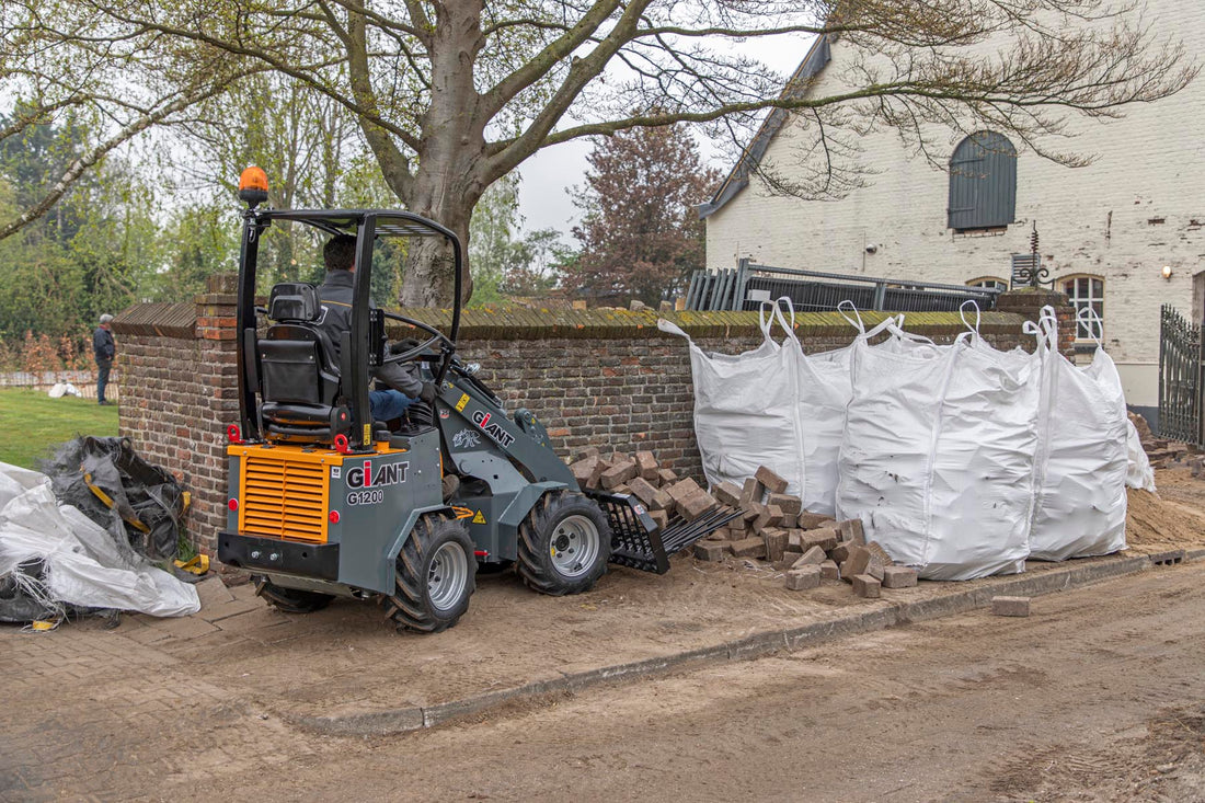 GIANT G1200 Radlader