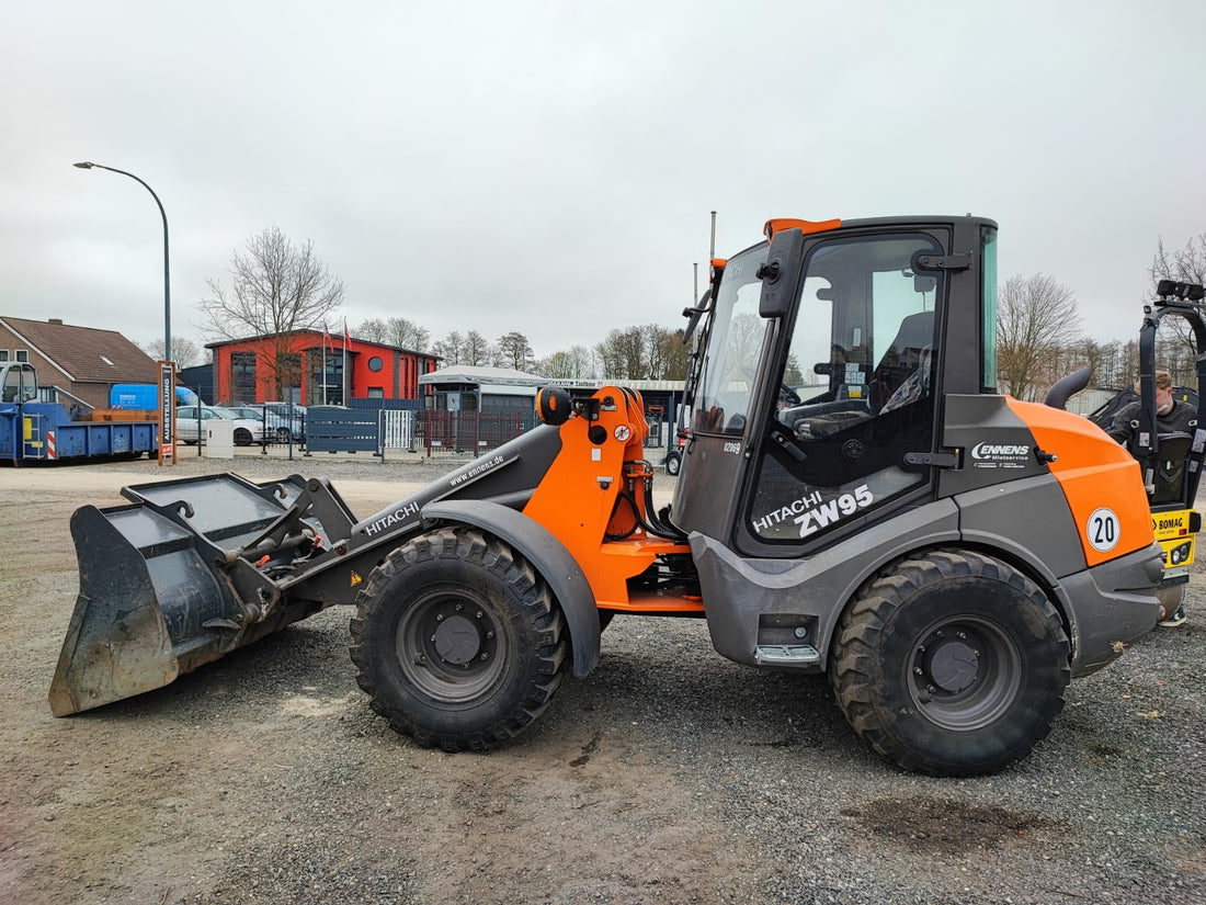 Hitachi ZW95-6C Radlader