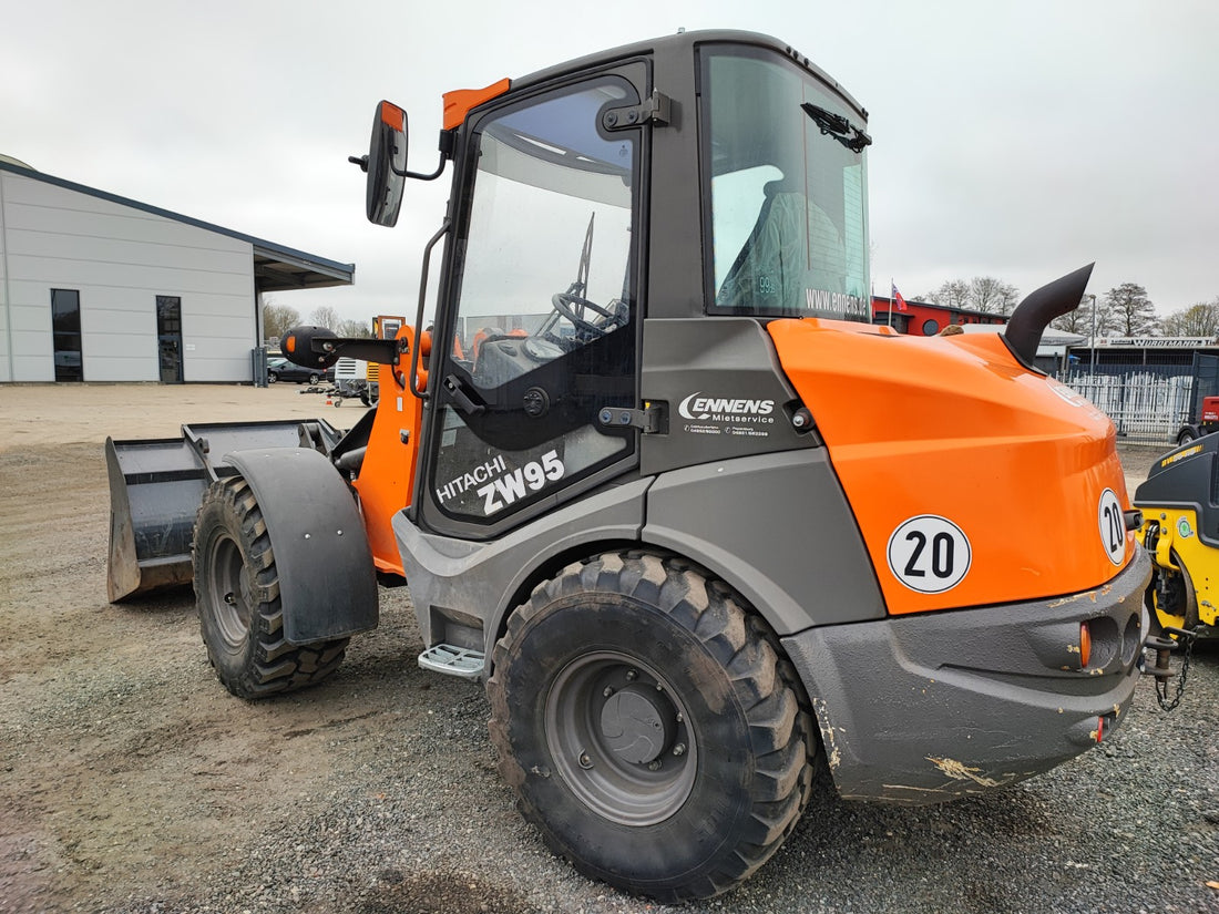 Hitachi ZW95-6C Radlader