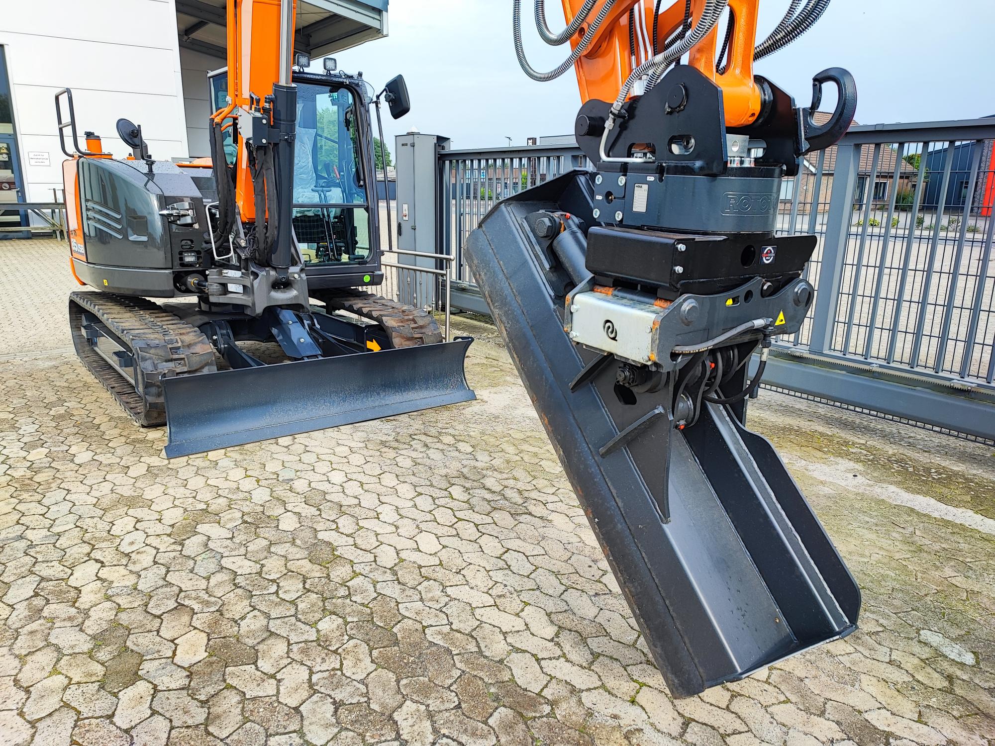 Hitachi ZX85 USB-6 P-LINE KTEG RotoTop