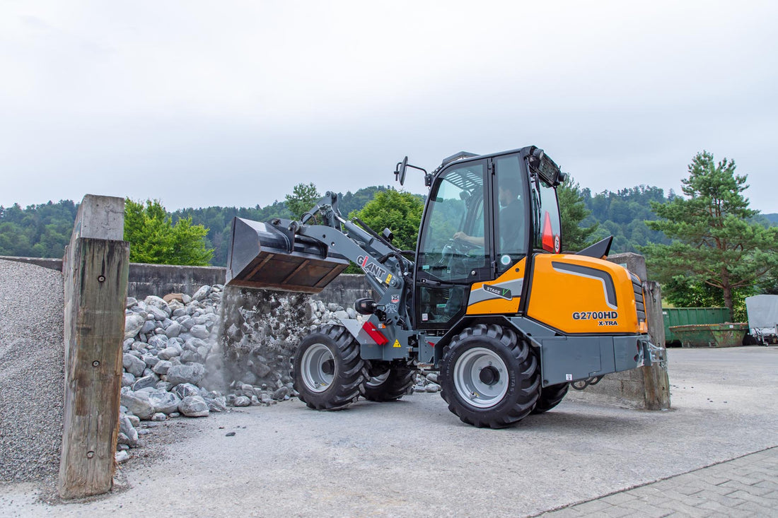 GIANT G2700 X-TRA Radlader